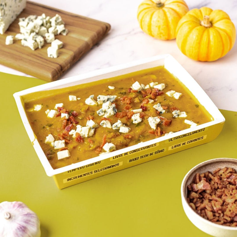 Caldo de Abobora com Gorgonzola e Bacon
