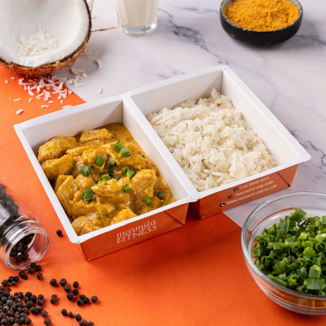 Frango ao Curry com Arroz de Coco