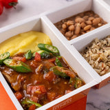 Frango com Quiabo e Angu