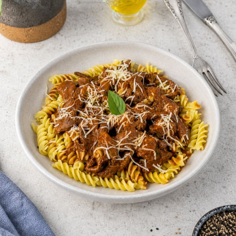 Fusilli ao Molho de Filé Mignon
