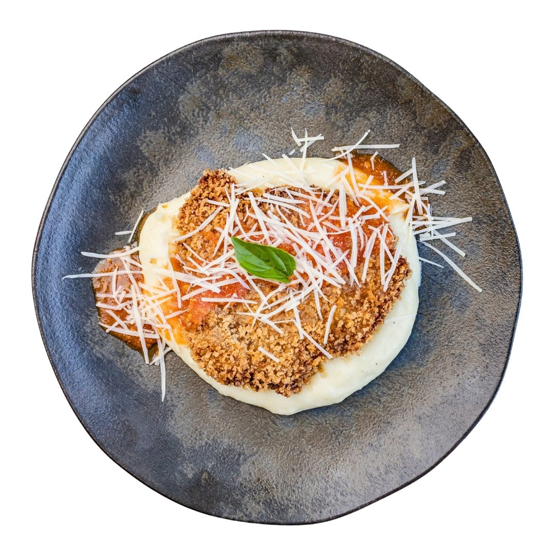 Filé Mignon à Parmegiana com Purê de Batata