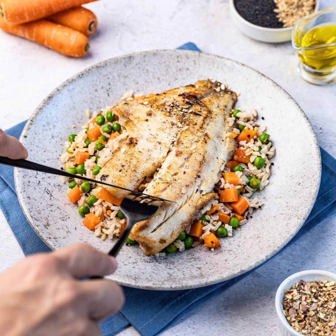 Tilápia Grelhada com Arroz à Grega