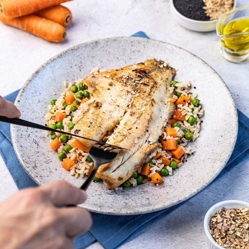 Tilápia Grelhada com Arroz à Grega